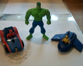 Marvel Superhero Cake Pops